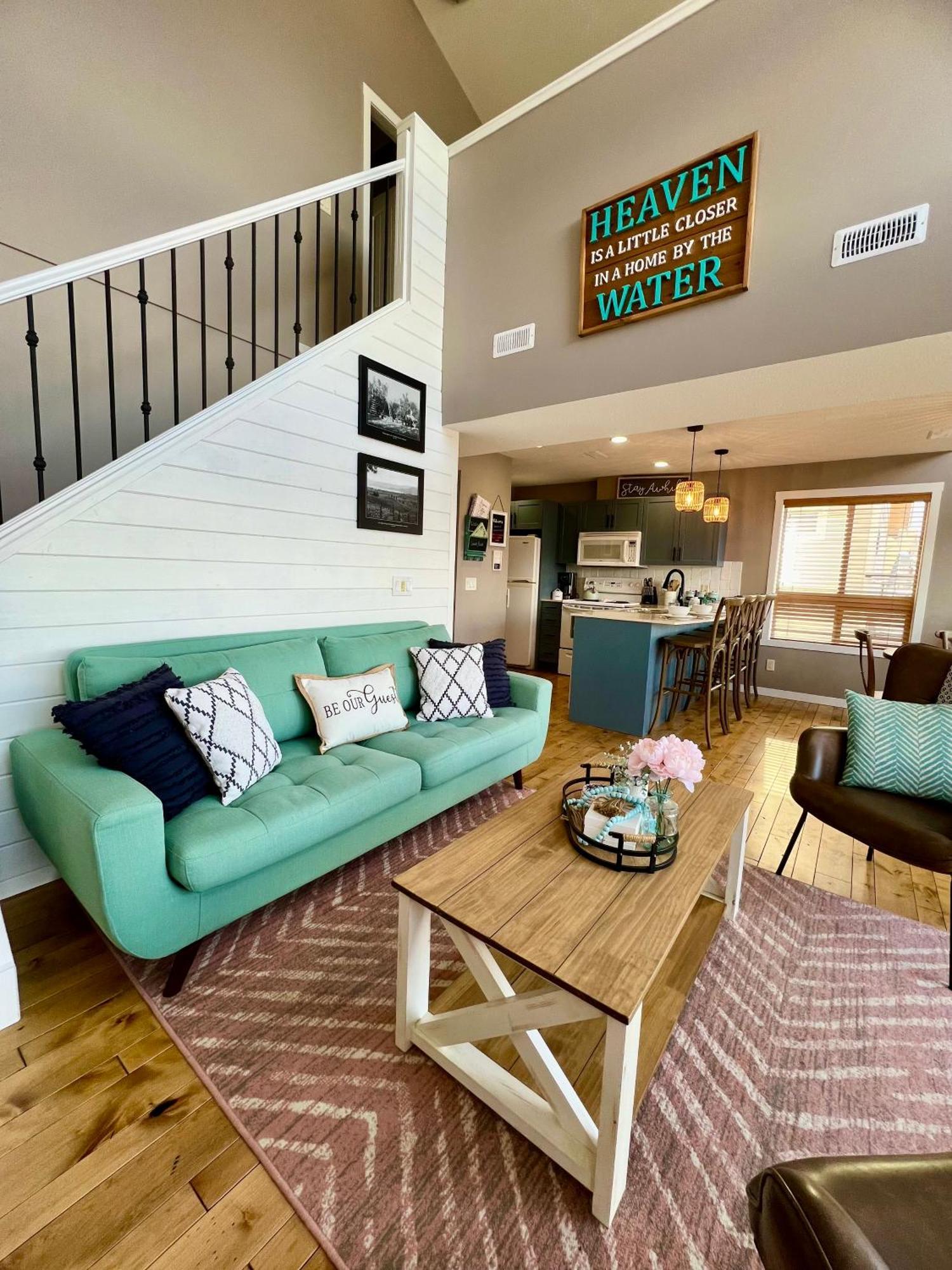 Jasmine Cottage Kelowna Buitenkant foto
