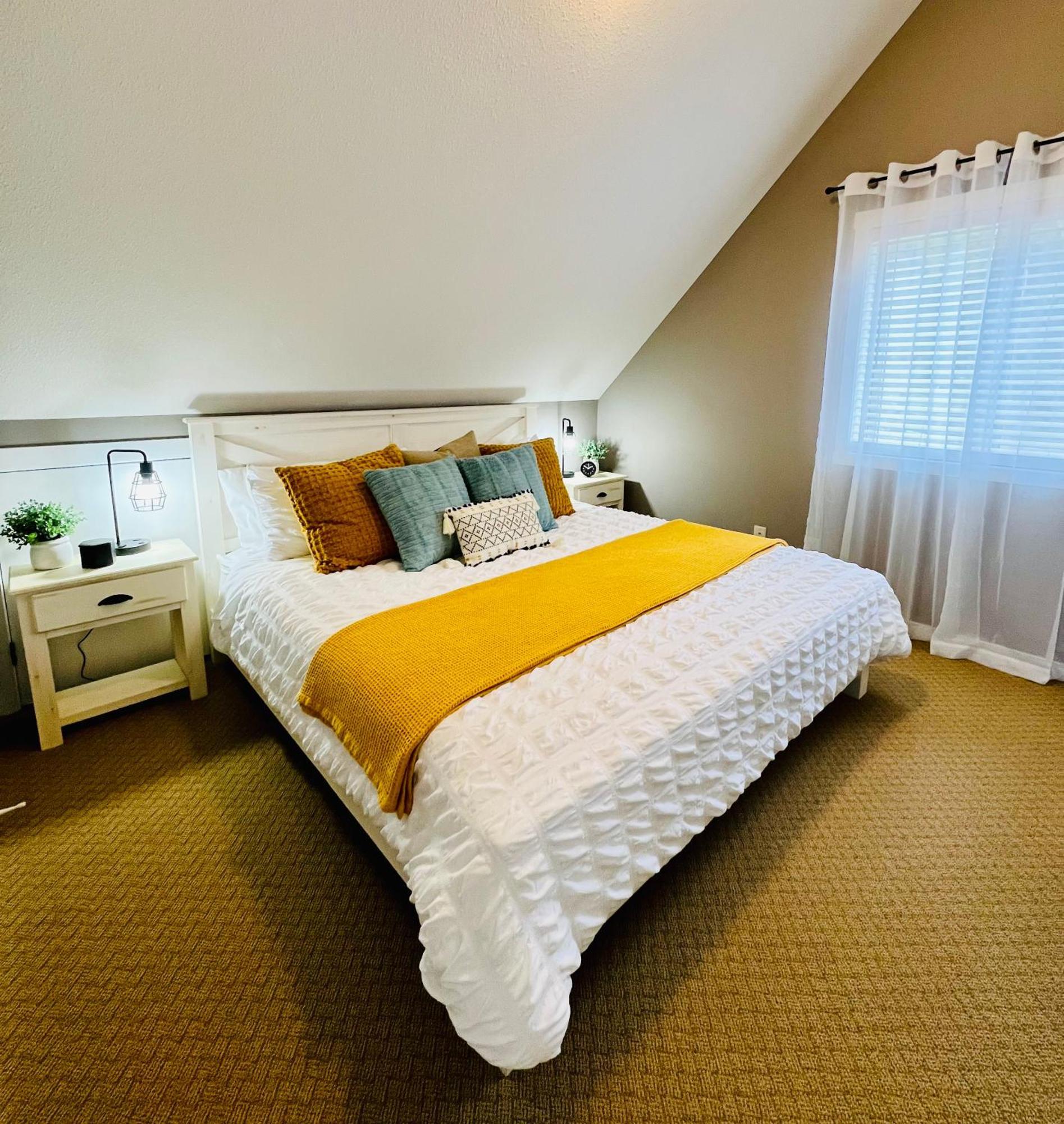 Jasmine Cottage Kelowna Buitenkant foto